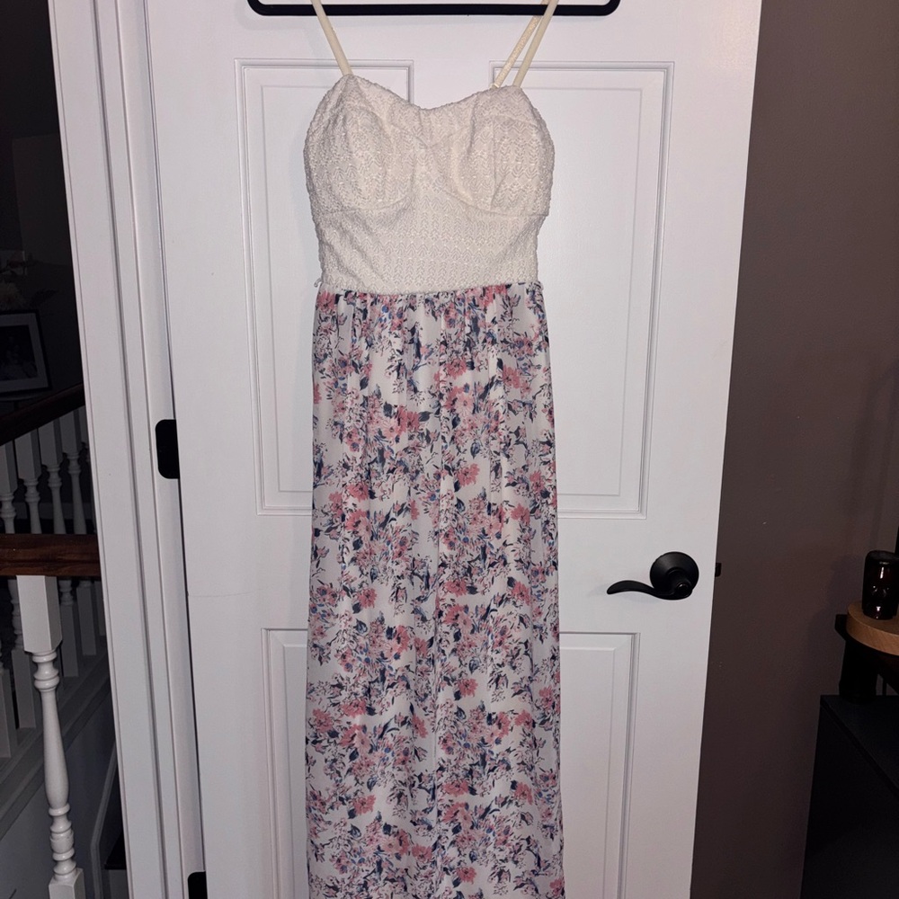 Lily Rose White and Pink Floral Maxi Dress Size Medium Lacy Boho